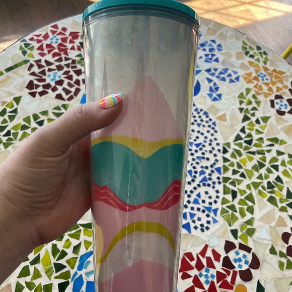 EUC Starbucks 24oz Tumbler - Picture 3 of 9